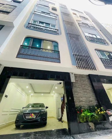🏢 QUAN HOA – NHÀ MỚI 7 TẦNG CÓ THANG MÁY – Ô TÔ 7 CHỖ – 25 TRIỆU/THÁNG