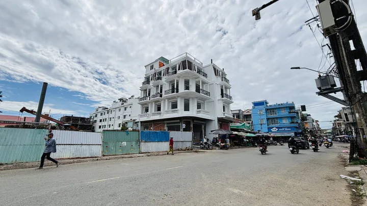 SHOPHOUSE 7M MẶT TIỀN ĐƯỜNG SỐ 1 - TRUNG TÂM CHỢ CÁI VỒN