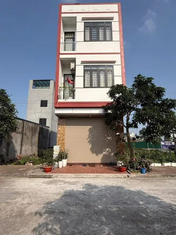 🔥 NHÀ ĐẸP PHỐ TRỊNH ĐỖ – THỊ TRẤN CHỜ, YÊN PHONG 🔥