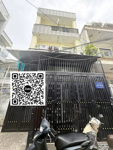 (Sát mặt tiền Đỗ Thúc Tịnh) Hẻm ô tô 1 chiều - 8.x tỷ - 5x13m (59.9m²) - Nhà mới đét 5PN, Có phòng ngủ tầng trệt, Sát mặt tiền gần Quang Trung
