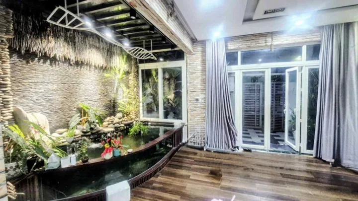 Bán Nhà Biệt Thự ngang 7M, 5PN 5WC - Linh Đông- Chợ Thủ Đức- Phạm Văn Đồng