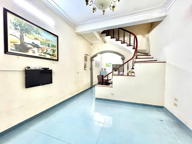 Cho thuê Nhà riêng 60m 3 tầng, full đồ, giá 10 triệu, ngõ 99 Định Công Hạ, Hoàng Mai