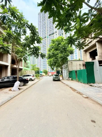 Bán Nhà riêng 62m2 có sẵn 62 m2 thổ cư giá 7.75 tỷ tại Đường An Khánh Xã An Khánh Huyện Hoài Đức Hà Nội