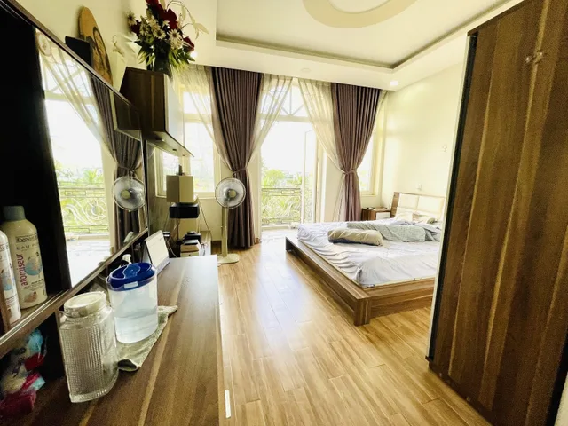 BÁN NHÀ 4 TẦNG MẶT TIỀN KINH DOANH ĐƯỜNG 11 - TRƯỜNG THỌ - NGAY VÀNH ĐAI 2 - GIÁ 14.x Tỷ