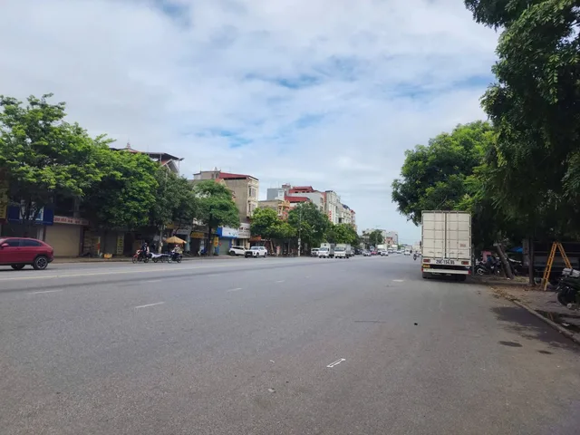 📣Bán nhà cấp 4 Mặt Quốc Lộ 18 Cầu Ngà Nhìn  Khu CC Nam Sơn Homes & Cc godel Park.
🌹🌹dt 70m2 - mt 5m - hướng đông bắc.