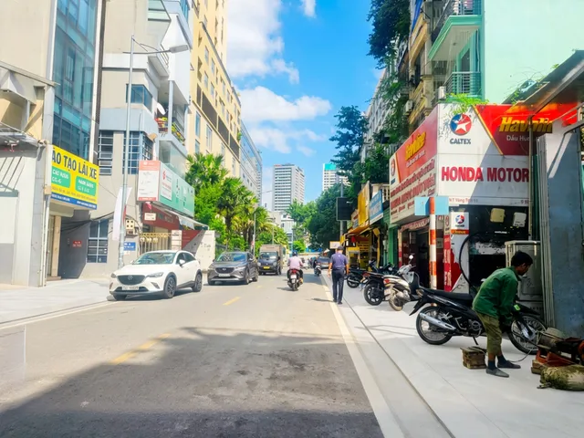 SIÊU PHẨM NHÀ PHỐ NGUYỄN NGỌC NẠI, DT 80m² x7T _ CHỈ 28 TỶ, ÔTÔ VÀO NHÀ, MẶT TIỀN RỘNG