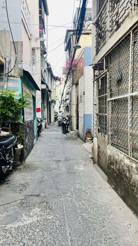 Bán Nhà riêng 34m2 có sẵn 28 m2 thổ cư giá 4.8 tỷ tại Đường Nguyễn Trãi Phường Nguyễn Cư Trinh Quận 1 TP. Hồ Chí Minh