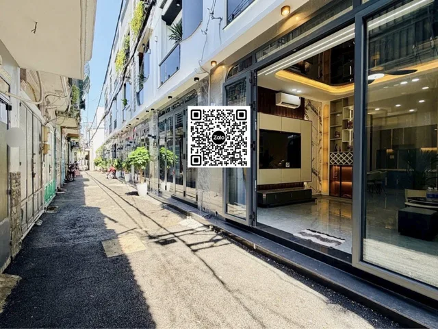 📍 Gần Siêu thị Emart Hẻm ô tô 1 chiều - 💰 5.x tỷ - 📐 4.4x10m (43m²) - Nhà xây mới tinh, Tặng full nội thất xịn, Vài bước ra ô tô
