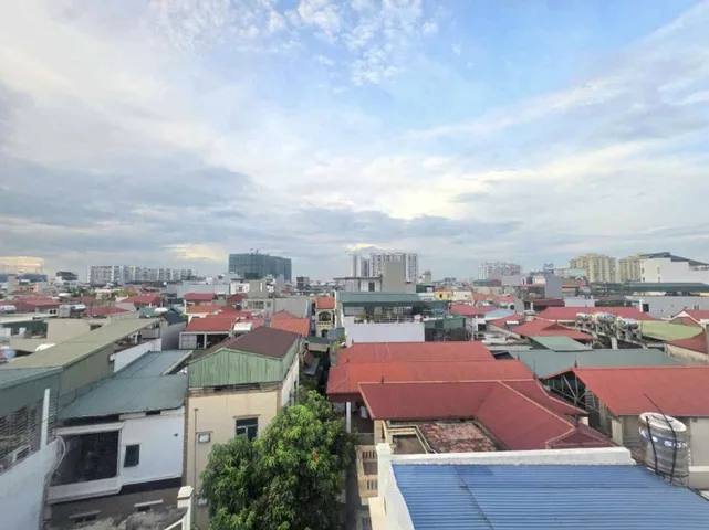 Bán Nhà riêng 35m2 có sẵn 35 m2 thổ cư giá 17 tỷ tại Đường Đê La Thành Phường Quốc Tử Giám Quận Đống Đa Hà Nội