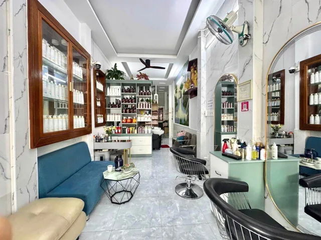 Mặt tiền đường Nguyễn Duy Cung - 6.xxx tỷ - 70m² - Vị trí đắc địa, Kinh doanh sầm uất