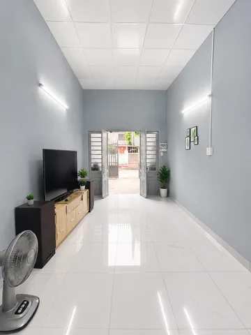 BÁN NHÀ MẶT TIỀN ĐƯỜNG SỐ 6, LINH ĐÔNG - 60m2 - GIÁ 4.9 TỶ TL
