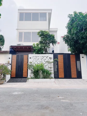 Thiếu Gia Quận 7 nhờ bán căn Biệt Thự 3 tầng 9x17m 16.9tỷ