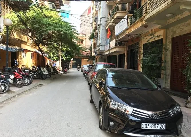 Cho thuê nhà NGUYỄN KHÁNH TOÀN, Cầu Giấy. 25 triệu/tháng. Cho thuê: Hộ Gia đình, Văn phòng, Lớp học, KD Onl.