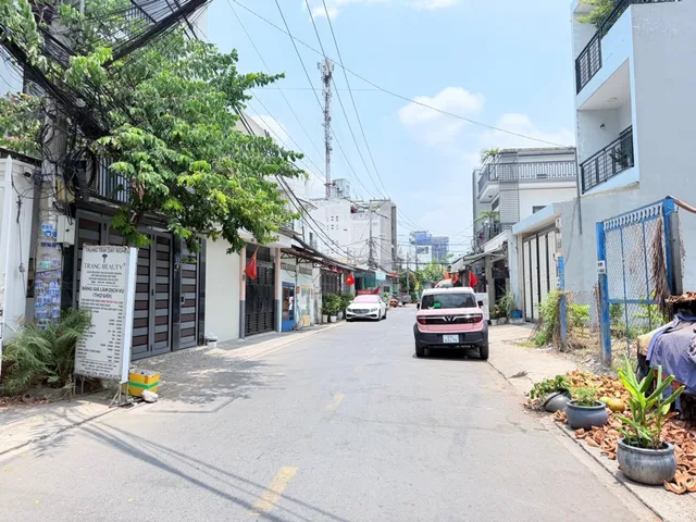 Bán Đất 57m2- hẻm xe hơi - trục quốc lộ 13 -thông qua vạn phúc- kết nối nhanh về trung tâm và sân bay, phạm văn đồng