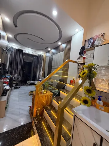 💥 (Gần Emart Phan Huy Ích) Hẻm xe máy Nguyễn Tư Giản - 5.x tỷ - 39m² - Nhà 4 tầng đúc kiên cố, 4PN 5WC sân thượng trước sau