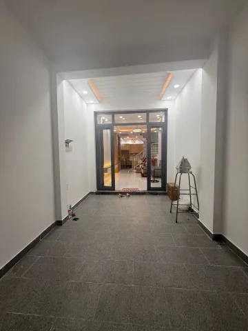 💥 (Đối diện Siêu thị Emart) Hẻm ô tô tránh nhau Phan Huy Ích - x tỷ - 57m² - Ô tô ngủ trong nhà, 4 tầng kiên cố