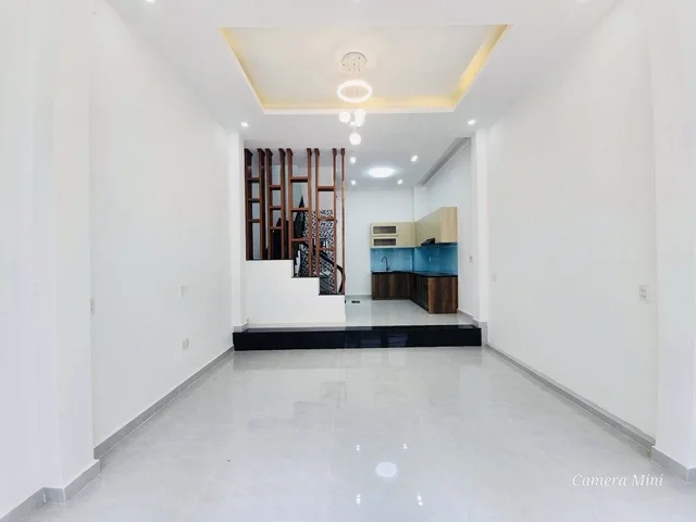 💥 (Gần Đường Phan Huy Ích) Hẻm ô tô thông - 5.x tỷ - 40m² - Ô tô ngủ trong nhà, 4 tầng kiên cố 3PN 3WC, Sổ vuông A4