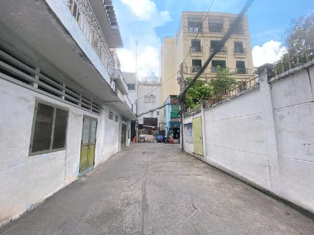 NHÀ HẺM XE HƠI BA THÁNG 2 - TÔ HIẾN THÀNH – TRUNG TÂM QUẬN 10 – 56M² – 2 TẦNG – CHỈ 9 TỶ