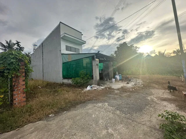 Bán Nhà riêng 166.7m2 có sẵn 60 m2 thổ cư giá 2.4 tỷ tại Phường Tân An Thành phố Thủ Dầu Một Bình Dương