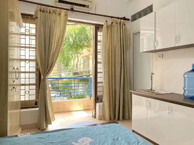 Cho thuê Nhà trọ/phòng trọ 28m2 giá 3.9 triệu tại - Chọn - Phường Dịch Vọng Quận Cầu Giấy Hà Nội