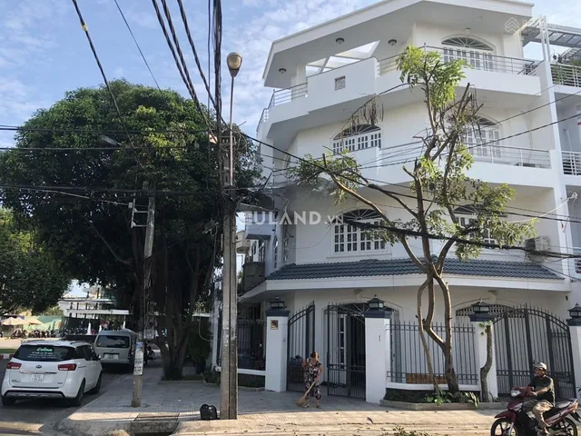 cho thuê căn góc 2MT đường số 30