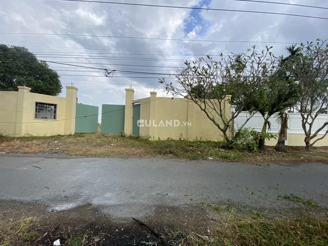 Bán Đất 4.000m2 thổ 200m2  Mt đường số 5 .View Sông .Long Phước