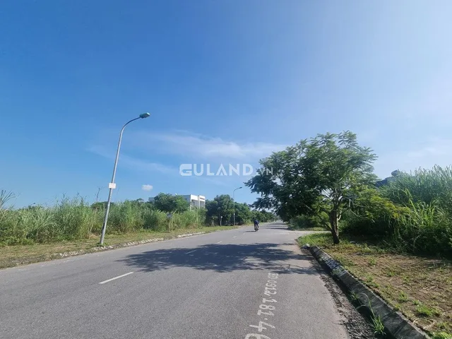 BÁN ĐẤT TRỤC 21m KHU ĐÔ THỊ BỘT CÁ,HÀ KHÁNH,HẠ LONG