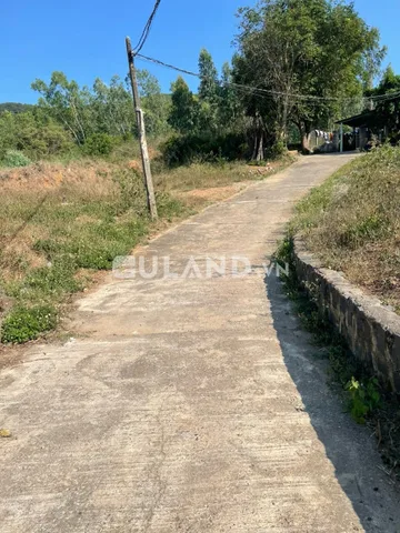 Bán đất Cất nhà ngay thuế Tuy An - Chí Thạnh Diện tích 300m - Đường Oto thoải mái Sổ hồng chính chủ . Giá 7xxtr  ⭐️ 𝐁𝐃𝐒 𝐓𝐔𝐘 𝐀𝐍- 𝐏𝐇𝐔́ 𝐘𝐄̂𝐍 👉 𝐍𝐡𝐚̣̂𝐧 𝐊𝐲́ 𝐆𝐮̛̉𝐢-𝐌𝐮𝐚 𝐁𝐚́𝐧 𝐁𝐃𝐒 𝐓𝐔𝐘 𝐀𝐍 👉 𝐇𝐨̂̃ 𝐓𝐫𝐨̛̣ 𝐆𝐢𝐚̂́𝐲 𝐓𝐨̛̀ 𝐏𝐡𝐚́𝐩 𝐋𝐲́       -𝐠𝐢𝐚̂́𝐲𝐭𝐨̛̀𝐧𝐡𝐚̀đ𝐚̂́𝐭       -𝐜𝐚̂́𝐩đ𝐨̂̉