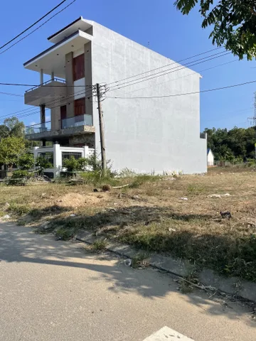 Mặt tiền đường Trần Phú - Chí Thạnh Đất full thổ cư 120m . Vị trí kinh doanh Sổ hồng chính chủ => giá 1xtr/m ⭐️ 𝐁𝐃𝐒 𝐓𝐔𝐘 𝐀𝐍- 𝐏𝐇𝐔́ 𝐘𝐄̂𝐍 👉 𝐍𝐡𝐚̣̂𝐧 𝐊𝐲́ 𝐆𝐮̛̉𝐢-𝐌𝐮𝐚 𝐁𝐚́𝐧 𝐁𝐃𝐒 𝐓𝐔𝐘 𝐀𝐍 👉 𝐇𝐨̂̃ 𝐓𝐫𝐨̛̣ 𝐆𝐢𝐚̂́𝐲 𝐓𝐨̛̀ 𝐏𝐡𝐚́𝐩 𝐋𝐲́       -𝐠𝐢𝐚̂́𝐲𝐭𝐨̛̀𝐧𝐡𝐚̀đ𝐚̂́𝐭       -𝐜𝐚̂́𝐩đ𝐨̂̉𝐢𝐬𝐨̂