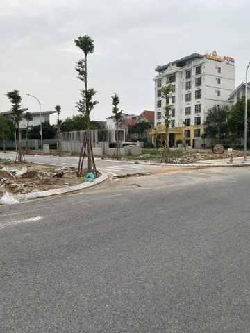 BÁN ĐẤT TĐC CỘT 8,HỒNG HÀ,HẠ LONG,QUẢNG NINH