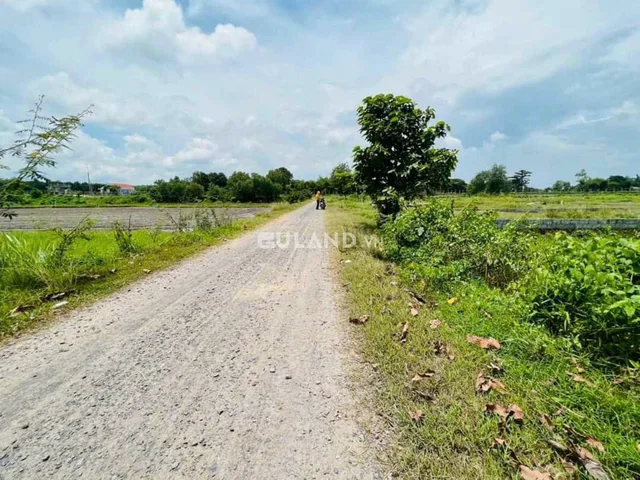 Bán đất có 600m thổ cư đường Nguyễn thị Nị * 35 x76