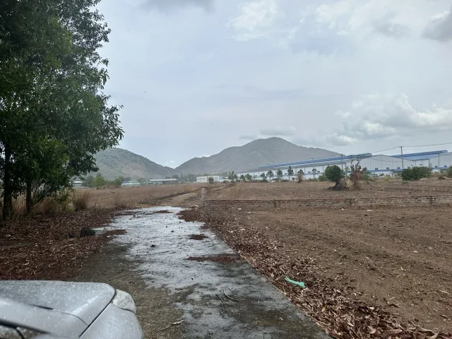 Bán 2.6 Ha Đất ở 2Mt có 600 thổ cư  Phú Mỹ. Tóc Tiên. Tx Phú Mỹ