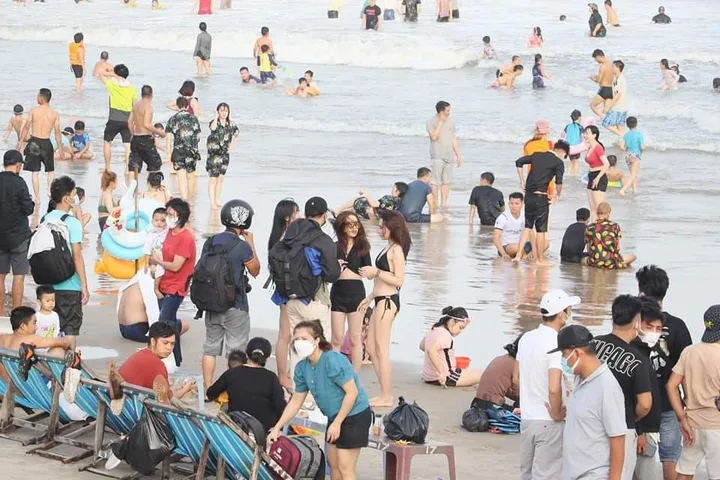 Bán đất 567m² ngang 25m giá 35 tỷ tại Phường 2 Thành phố Vũng Tàu,lhzalo: 0909518879